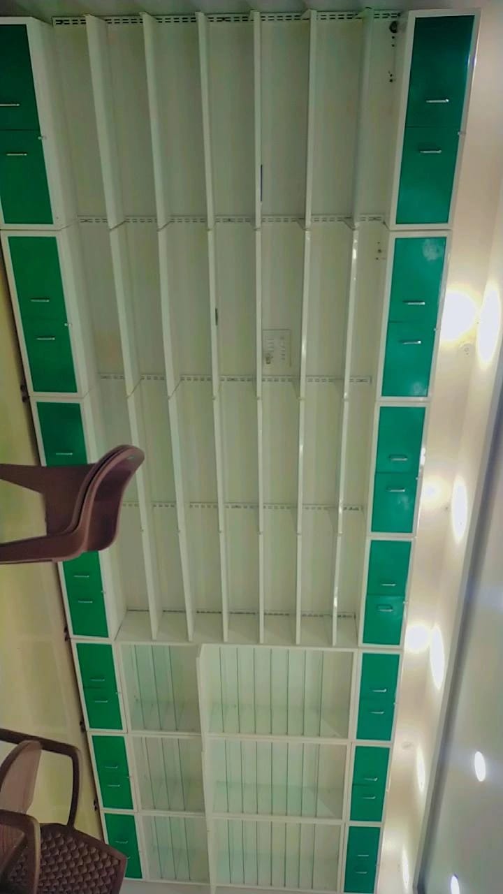 Pharmacy Store Racks